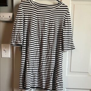 Black and White Striped 3/4 sleeve dress